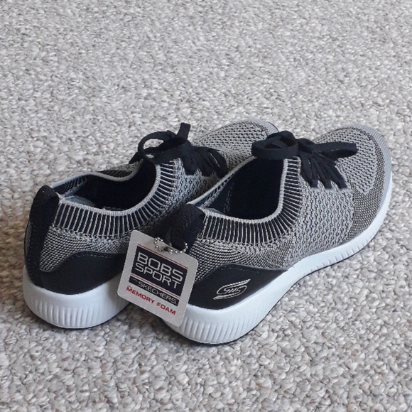 New Skechers Ladies Active Shoes. - Picture 4 of 6